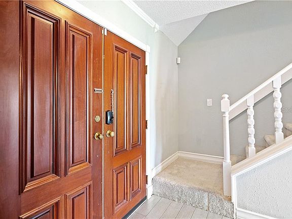2nd image of 8220 Malvern Cir