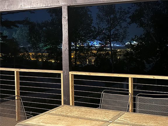 2nd image of 20386 Valley Dr