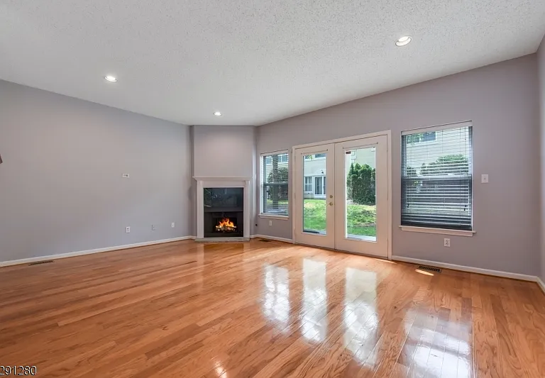 8708 Brittany Dr — Photo 10