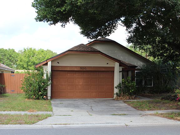 2nd image of 7050 Villa Estelle Dr