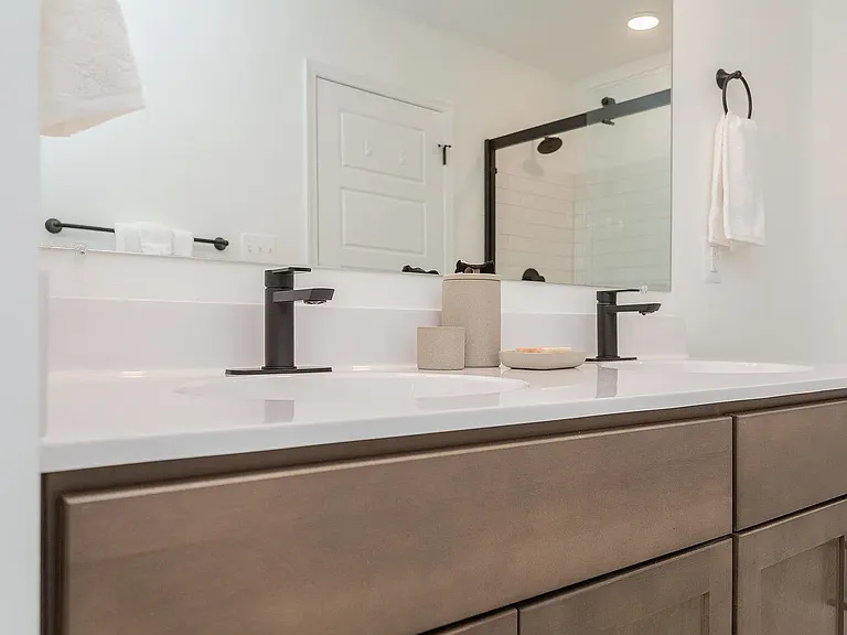 1360 Palomino Trl — Photo 42