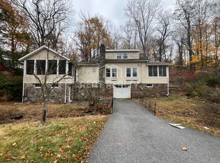 197 Lakes Rd, Monroe, NY 10950