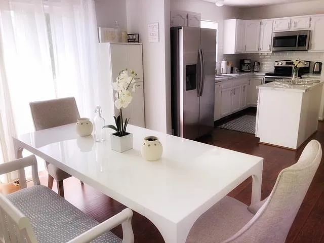 454 Bishea Ct — Photo 6