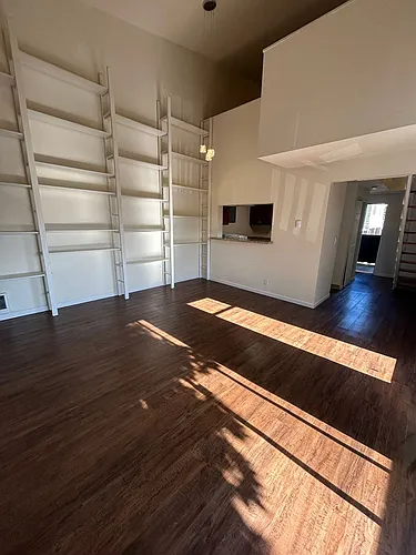 Hoven Apartments Photo 1
