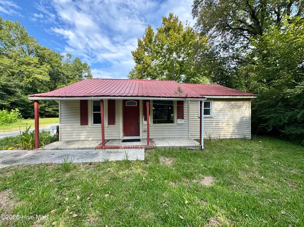 1815 Hargett Street, Jacksonville, NC 28540