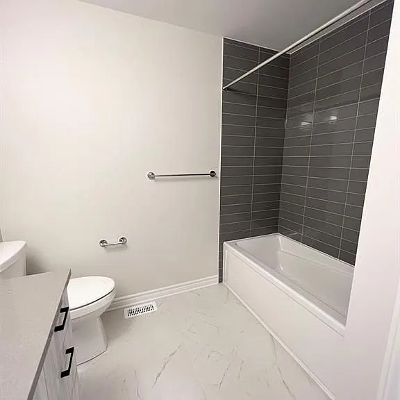 953 Seagrave Ln — Photo 12