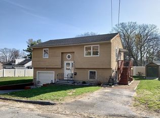 100 Saint Camille St, Fitchburg, MA 01420