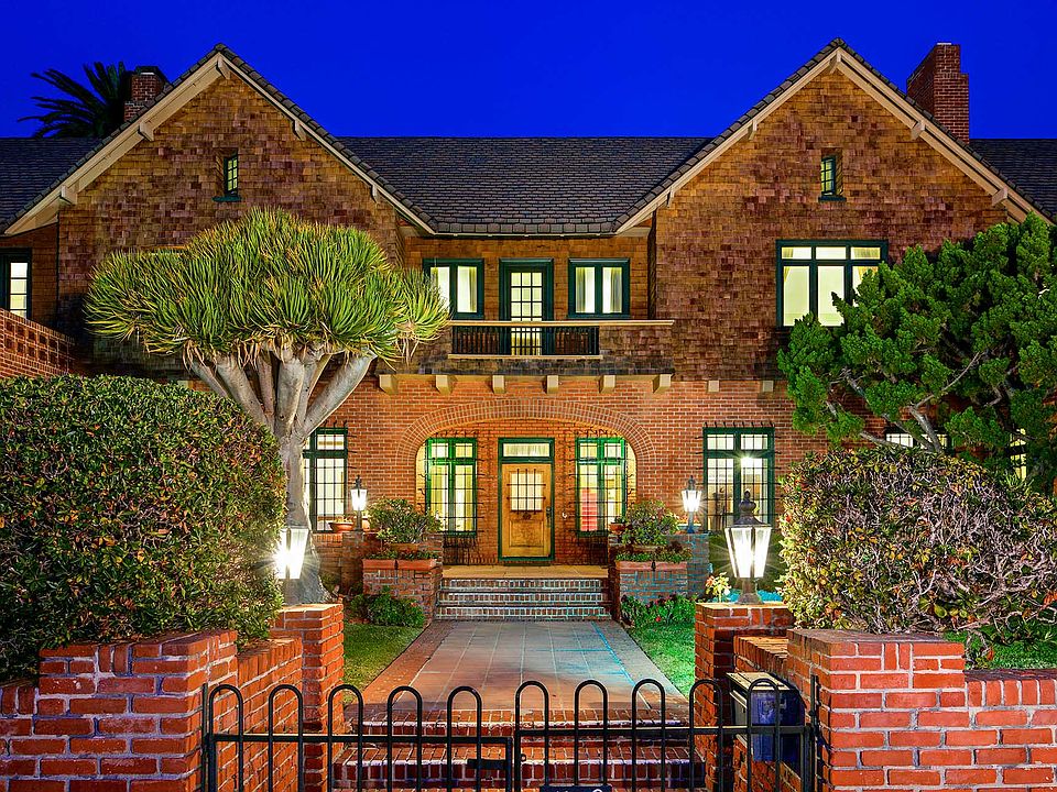 2nd image of 519 Ocean Blvd