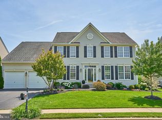 24770 Wind River Dr, Aldie, VA 20105