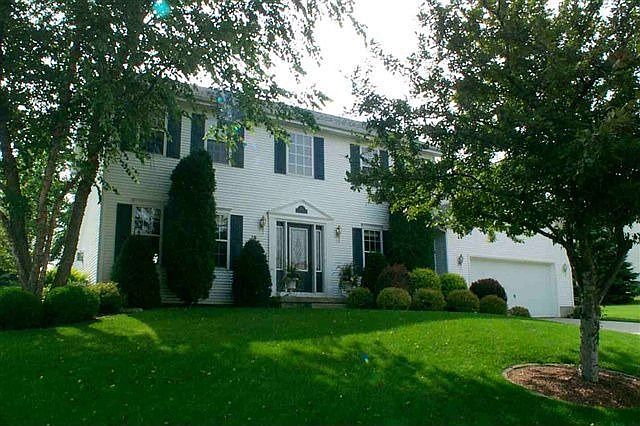 1st image of 506 Riverside Dr