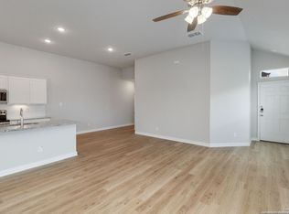 105 Gunner Rd., Buda, TX 78610