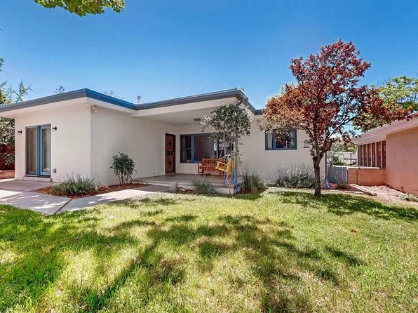 411 Tulane Dr SE, Albuquerque, NM 87106