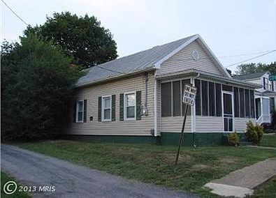 Exterior (Front)