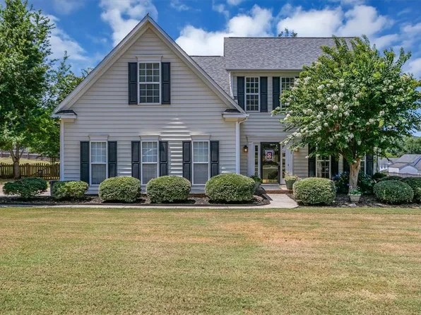 230 Sassafras Dr, Easley, SC 29642