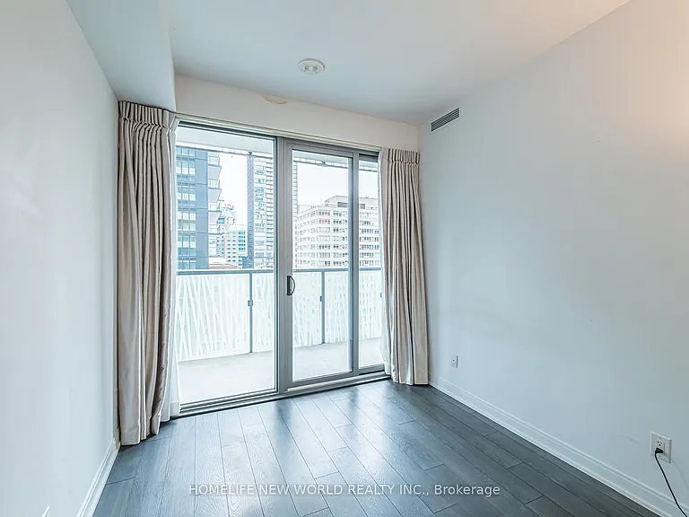 50 Charles St E #903 — Photo 36