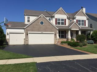 1888 White Lake Dr, Antioch, IL 60002
