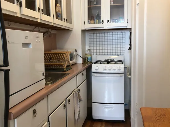 6 Crawford St APT 10, Cambridge, MA 02139