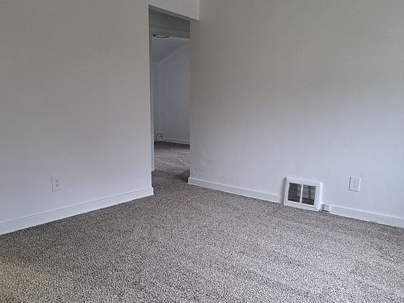 2nd image of 350 Ohio River Blvd