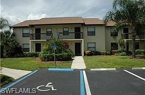 1st image of 9290 Lake Park Dr APT 102