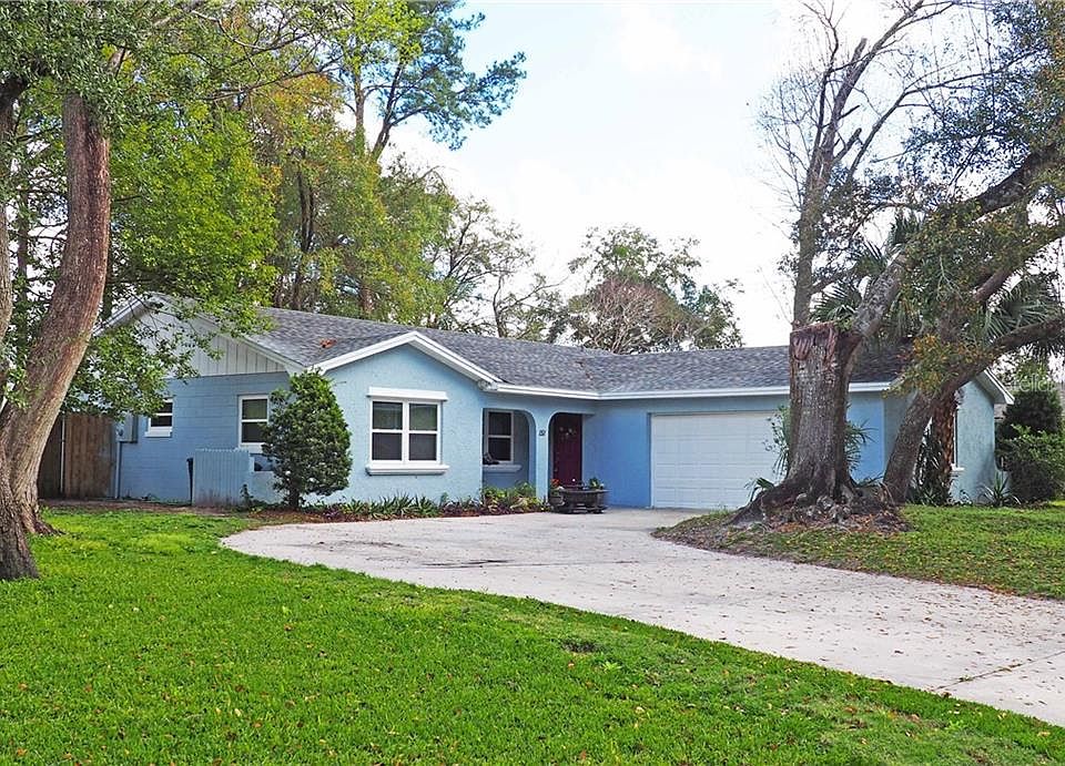 1st image of 151 Essex Dr