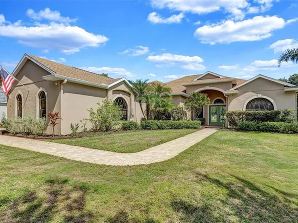 323 141st Ct NE, Bradenton, FL 34212