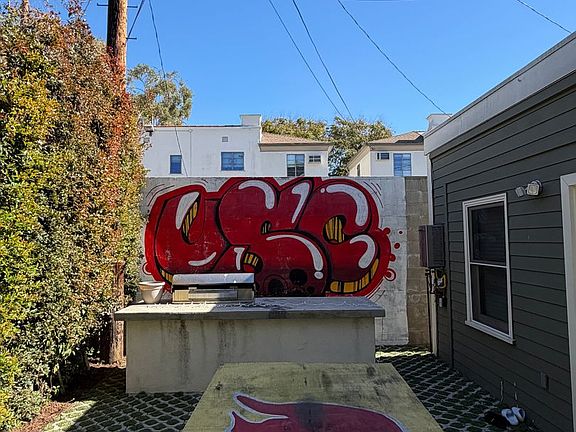 3rd image of 1117 W 28th St