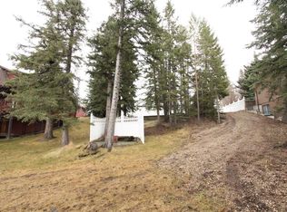 5408 60th St, Rocky Mountain House, AB T4T1K8