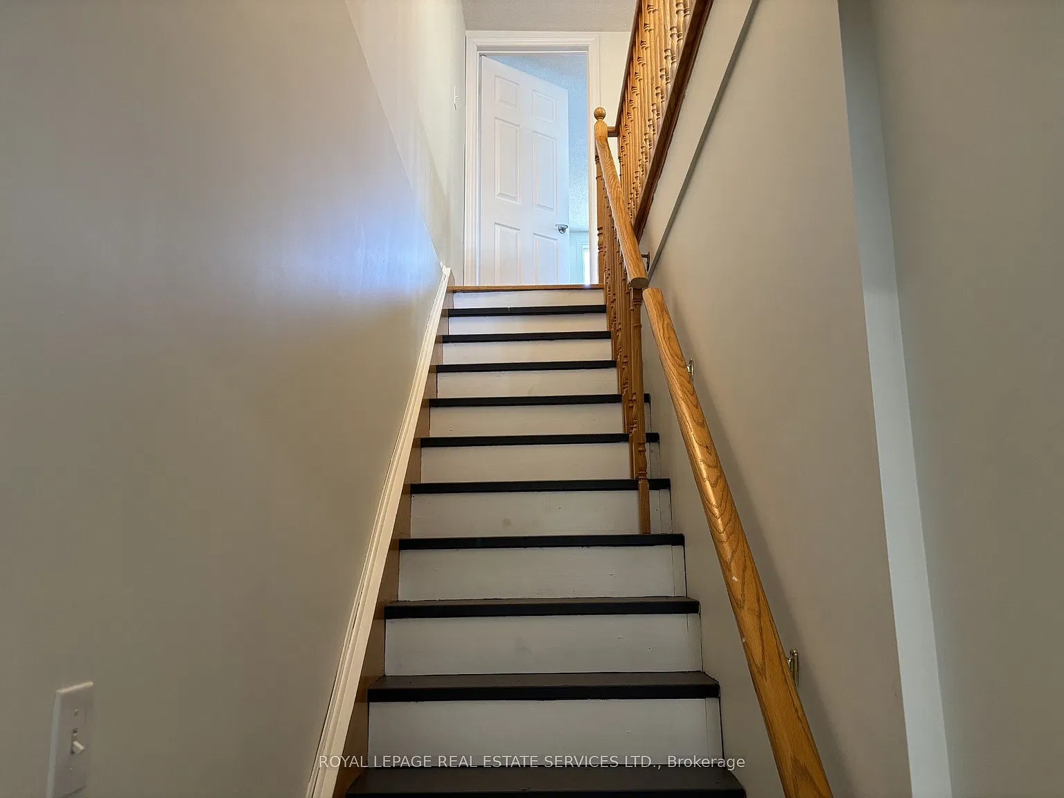 2 bed, $2,500 — Photo 2