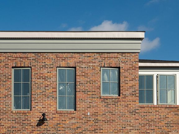 5th image of 303 Tillary Ln #204