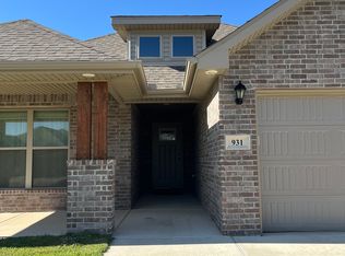 931 Sundance Ln, Bentonville, AR 72712