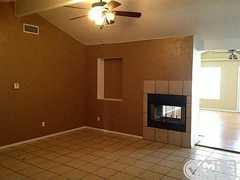 5th image of 900 Ashland Dr