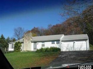 6509 Reynolds Mill Rd, Seven Valleys, PA 17360