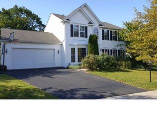 201 Rolling Glen Ln, Spring City, PA 19475