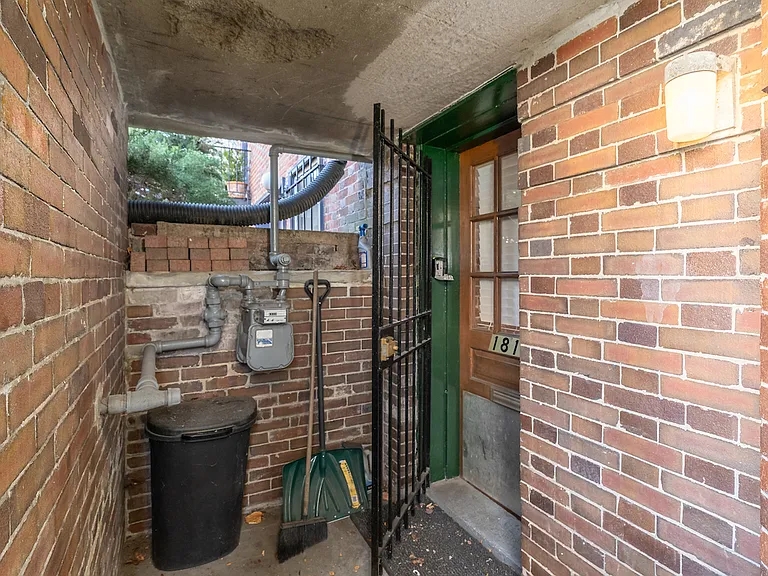 1820 Calvert St NW #1818 — Photo 17