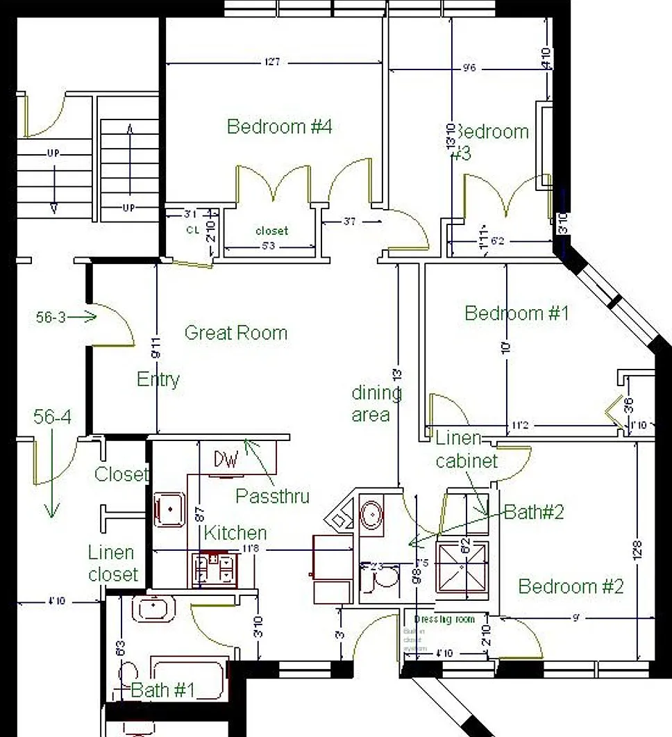Great 4 Bed 2 Bath Available 9/1/26 — Photo 1