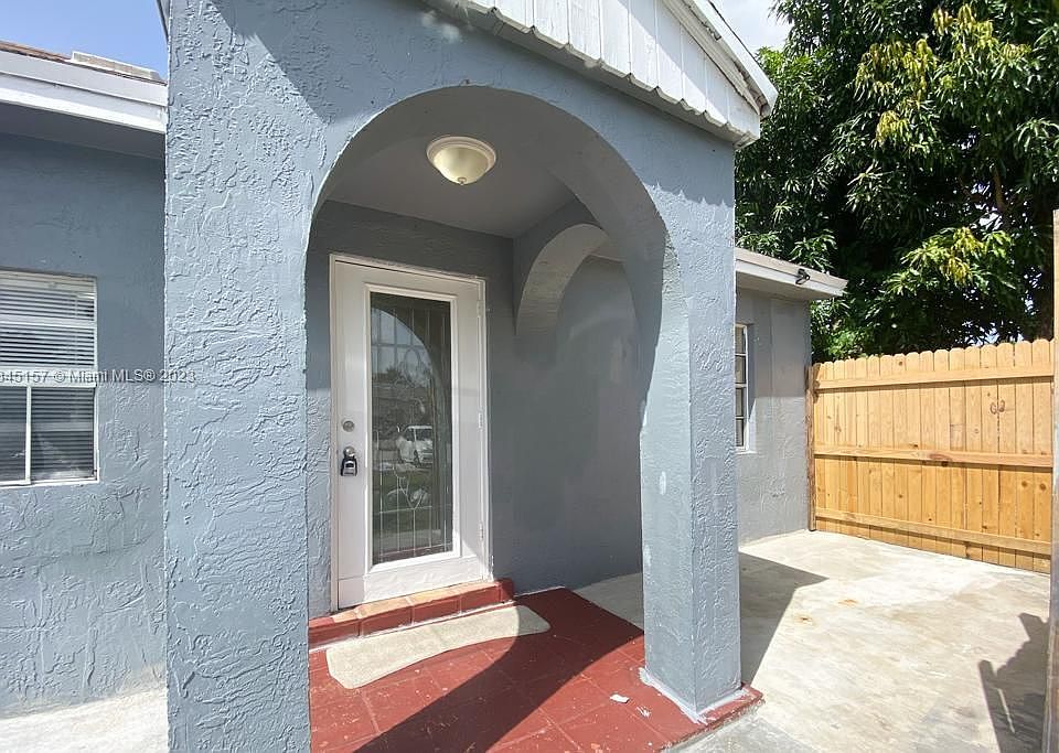 1st image of 5319 Lake Blvd