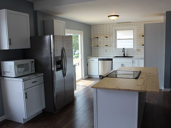 4th image of 317 W Park Dr