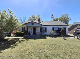 109 Sherwood Road, Jacksonville, NC 28540