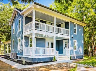 15990 Charles Town Rd, Charles Town, WV 25414