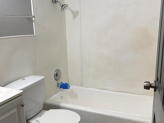 5th image of 10416 Hallwood Dr