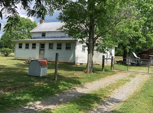 2303 Dry Rd, Speedwell, VA 24374