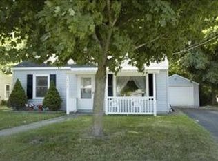 3412 Mulhearn Ave, Kalamazoo, MI 49048