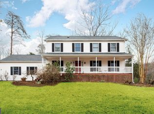 2 Hulvey Dr, Stafford, VA 22556