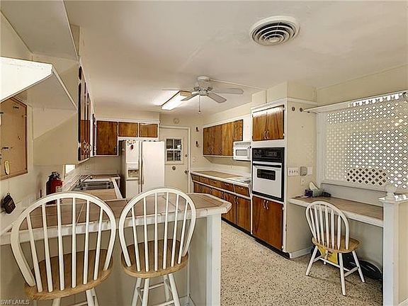 5th image of 1229 Carlene Ave