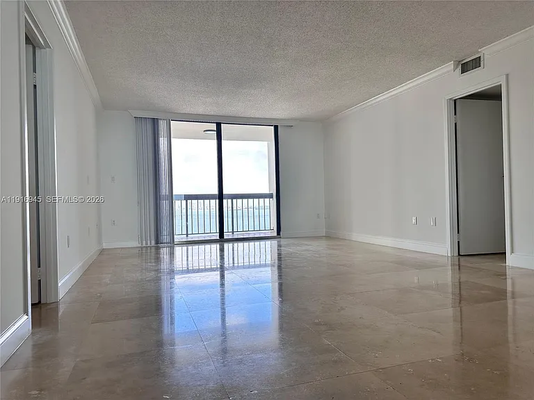2333 Brickell Ave #2215 — Photo 8