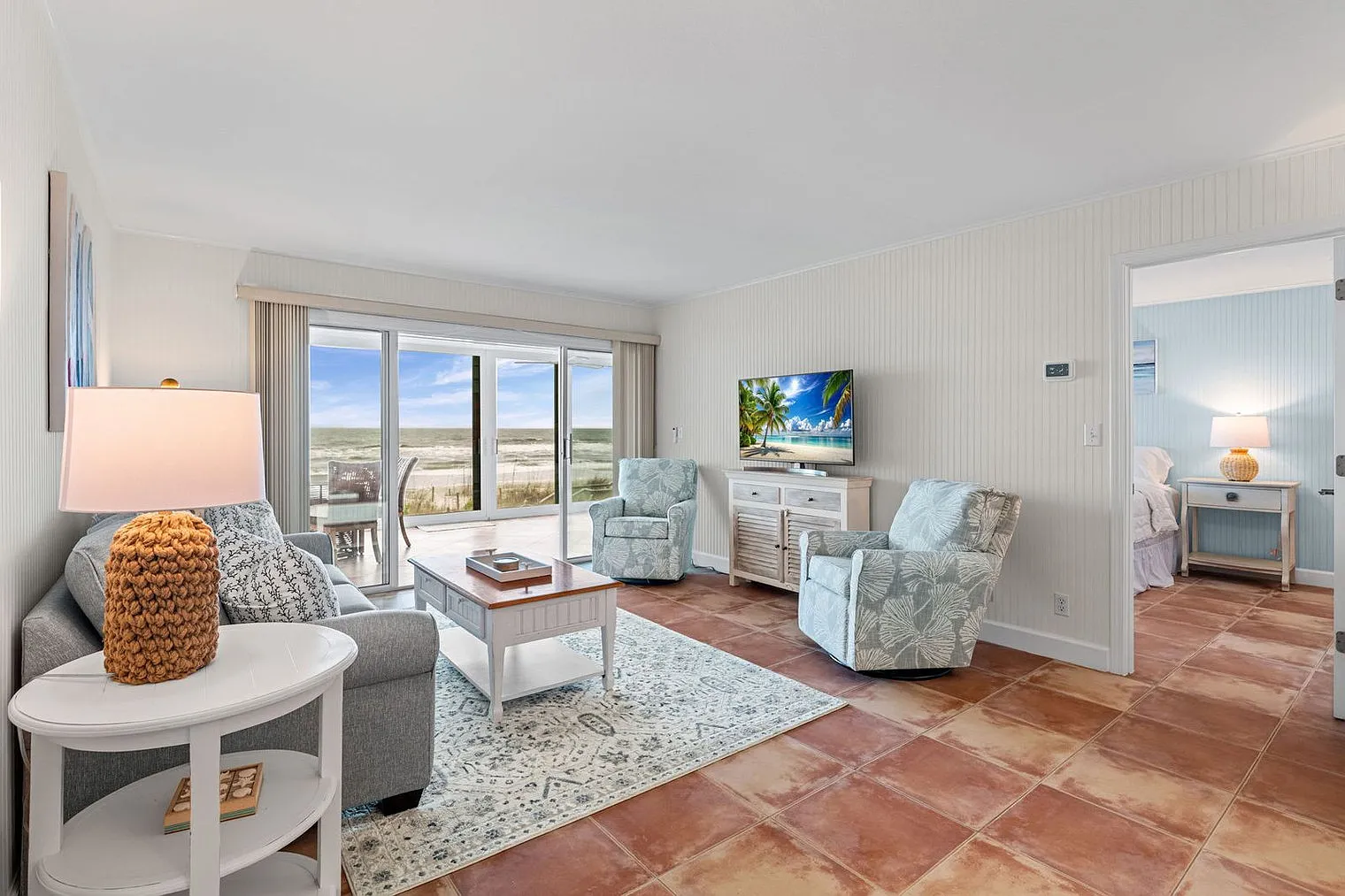 2 bed, 2.0 bath, 1173 sqft, $6,808 — Photo 1