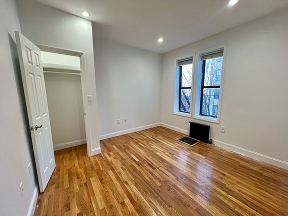 3rd image of 118 Quincy St #E5