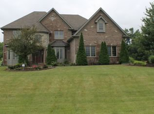 232 Tallgrass Ln, Yorkville, IL 60560