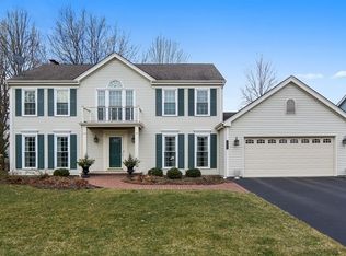 2020 Richton Dr, Wheaton, IL