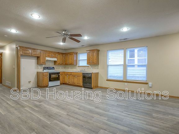 5th image of 11302 E 20th St S #A